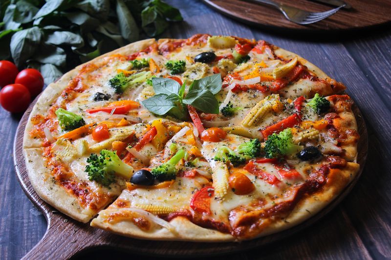 Pequod's Margherita Thin Crust Pizza